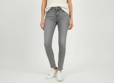 szare jeansy sinsay: Jeansy damskie, rozmiar S — 7