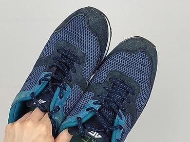 sizer buty: 4F, Sneakersy dla mężczyzn, rozmiar 39 — 6