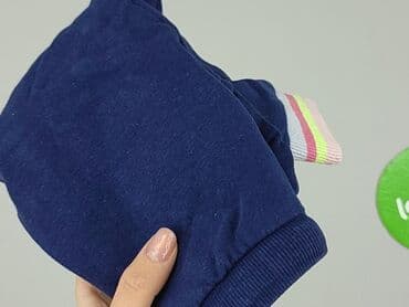 krótkie spodenki niemowlęce 74: Sweatpants, So cute, 6-9 months, condition - Very good — 5
