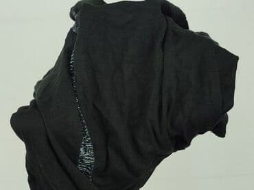 Ubrania damskie: T-shirt damski, rozmiar 4XL — 6