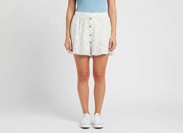 buty new look: New Look, Shorts for women, size XL — 7