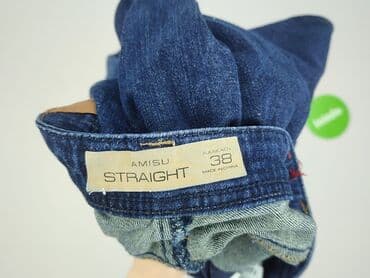 krótkie spodenki i nogi z cellulitem: Szorty damskie, M — 4