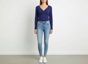 obcisła bluza: Pretty Girl, Bluzka damska, M — 6