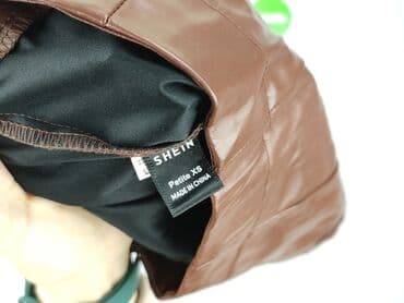 czerwone spodnie hello kitty: Shein, Spodnie materiałowe damskie, XS — 4