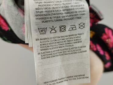 fb sister t shirty: FB Sister, T-shirt damski, rozmiar S — 6