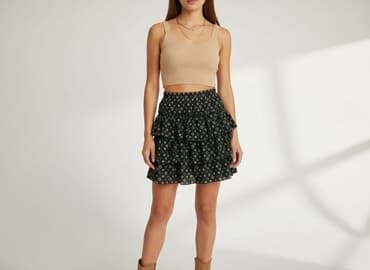 spódnice zielone plisowane: Women`s skirt, size S — 1