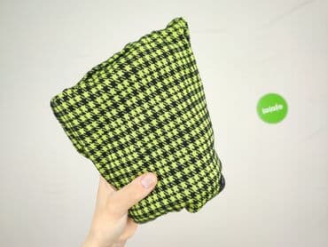 krótkie spodenki i marynarka: Bershka, Kombinezon damski, rozmiar S — 5