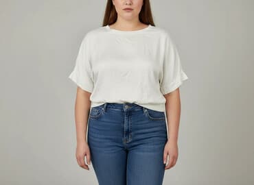 ile wazy bluza: Bluzka damska, rozmiar 5XL — 1