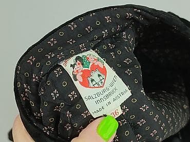 reebok jackets: Піджак жіночий, розмір S — 4