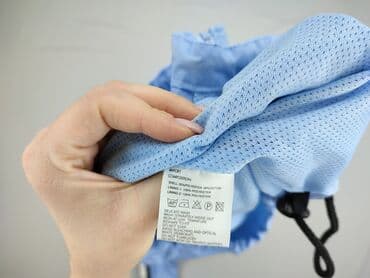 box z koszulkami piłkarskimi: H2O, Kurtka przejściowa damska, rozmiar 2XL — 5