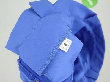 krótkie spodenki i nogi z cellulitem: Szorty damskie, S — 4