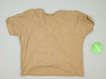 oversized t shirty mockup: Bluzka damska, rozmiar One size — 3