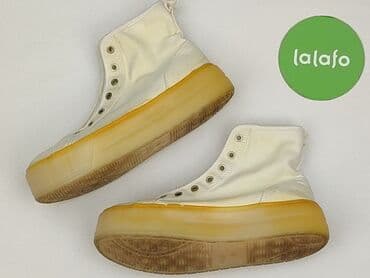 czarna sukienka i białe trampki: PULL&BEAR, Sneakersy damskie, rozmiar 36 — 4