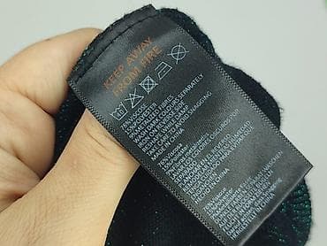 sweter w serca h: Sweter damski, rozmiar S — 5