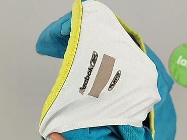 t shirty vector: Reebok, Футболка жіноча, розмір L на lalafo.pl — 4 t shirty vector: Reebok, Футболка жіноча, розмір L — 4