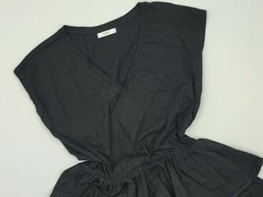 Сукня жіноча, розмір M на lalafo.pl Сукня жіноча, розмір M