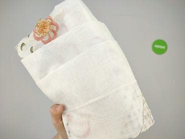 Дім і сад: Скатертина 75 x 75, колір - Білий, стан - Ідеальний — 4