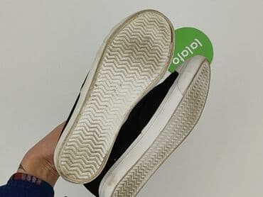 prowadzenie pojazdu w klapkach: Pretty, Trampki damskie, 39 — 6