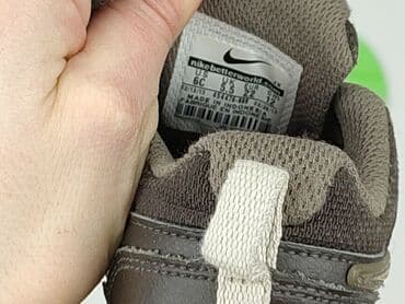 czapka hulk: Buty sportowe Nike, 22, Używany — 5