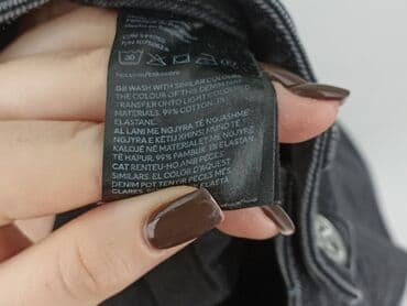 hm krótkie spodenki czarne: H&M, Jeansy damskie, rozmiar S — 6