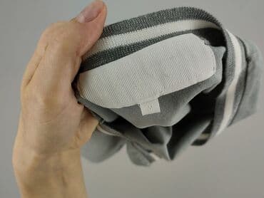 t shirty damskie z dekoltem v: Women`s T-shirt, size M — 4