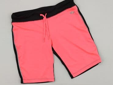 krótkie spodenki i czarne adidasy: Athlitech, Shorts for women, size XS — 1