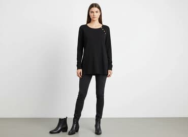 czarne bluzki z guzikami: Bluzka damska, rozmiar S — 1