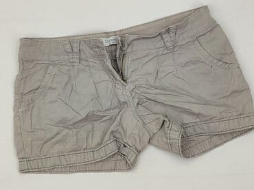 mokasyny do krótkich spodenek: Clockhouse, Shorts for women, size M (EU 38) — 1