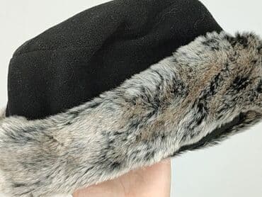 c a torba: Cap, Female, condition - Very good — 6
