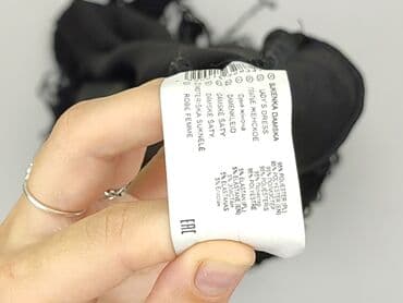 czarne sukienki plus size: Top Secret, Sukienka damska, rozmiar S — 5
