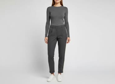 spodnie w paski pull and bear: PULL&BEAR, Material trousers for women, size M — 1