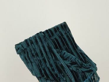 bluzy damskie duże rozmiary: Essence, Bluzka damska, rozmiar 5XL — 6