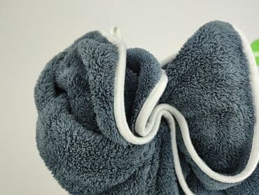 pościel tommy hilfiger: Koc 136 x 65, kolor - Niebieski, stan - Dobry — 5