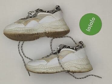 kozaki do sukienki ccc: Sneakers for women, 39, condition - Good — 3