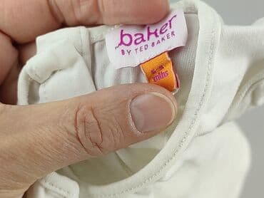 czapka benetton: Bluzka, 6-9 miesięcy, stan - Bardzo dobry — 4