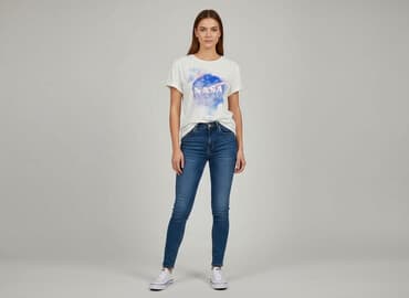 t shirty nasa apollo 11: Футболка жіноча, розмір M на lalafo.pl — 1 t shirty nasa apollo 11: Футболка жіноча, розмір M — 1