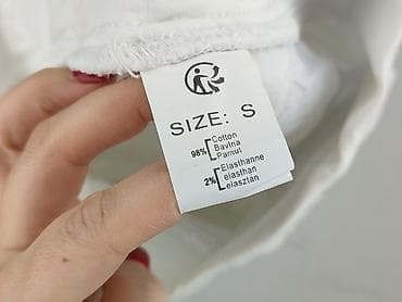 krótkie dresy: Szorty damskie, rozmiar S — 5