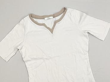 t shirty vector: Nice & Chic, Women`s T-shirt, size M — 1