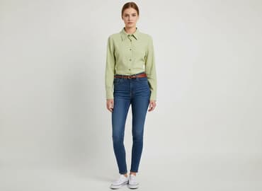 zielone bluzki koszulowe: Women`s shirt, size M — 1