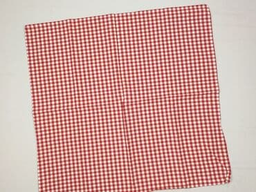Serwetka 50 x 50, kolor - Czerwony, stan - Bardzo dobry w lalafo.pl Serwetka 50 x 50, kolor - Czerwony, stan - Bardzo dobry