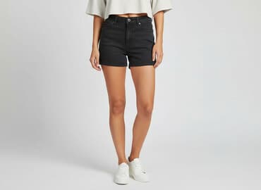 czarne krótkie spodenki sinsay: Sinsay, Szorty damskie, rozmiar M — 6