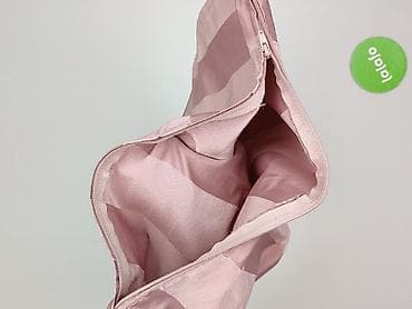 do oddania: Różowa kosmetyczka/etui z tkaniny z połyskiem, w szerokie pionowe pasy — 4
