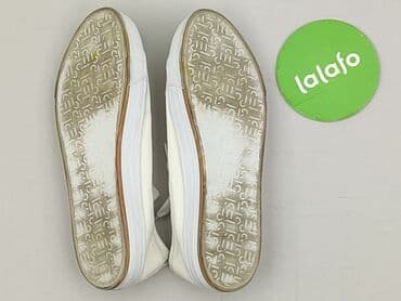 trampki do sukienki wieczorowej: Esprit, Кеди жіночі, 39 на lalafo.pl — 4 trampki do sukienki wieczorowej: Esprit, Кеди жіночі, 39 — 4