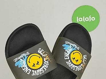 hello kitty klapki: Klapki 36, Używany — 5