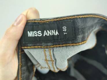 Komplety dresowe: Spodnie 3/4 damskie — 4