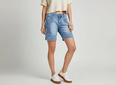 krótkie spodenki przed kolano jeansowe damskie: Szorty damskie, rozmiar M — 7