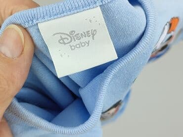 czerwona obcisła sukienka h: Body, Disney, 1-3 m, 
stan - Bardzo dobry — 4