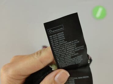 bluzka czarna z dekoltem v: H&M, Women's blouse, size 2XS — 6