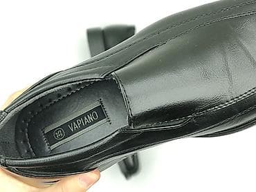 ubrania ca: Półbuty 35, Używany — 5