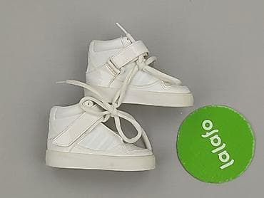 cdg trampki: Buciki niemowlęce, Adidas, 19, stan - Bardzo dobry — 2